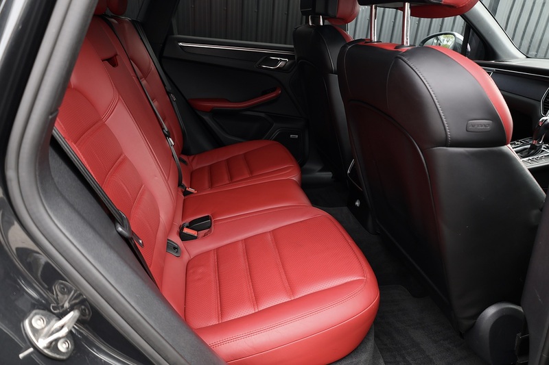 Porsche Macan GTS £10K Optional Extras + Sport Chrono + PASM Image 11