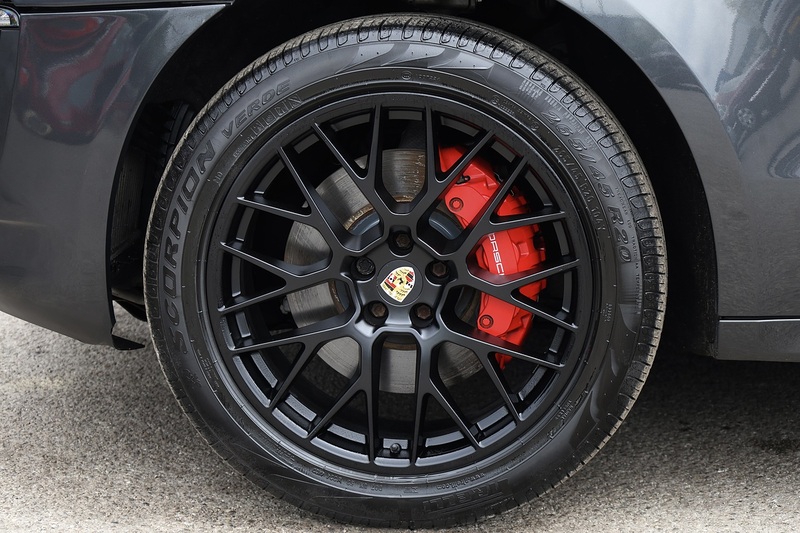 Porsche Macan GTS £10K Optional Extras + Sport Chrono + PASM Image 39