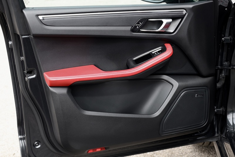Porsche Macan GTS £10K Optional Extras + Sport Chrono + PASM Image 43