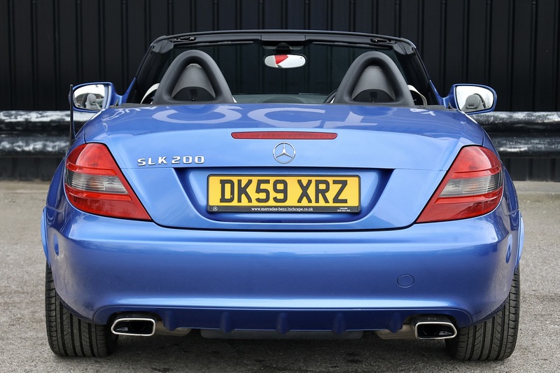 Mercedes-Benz SLK 200K Designo Paint + Designo Interior + AirScarf + £7k Cost options Image 4