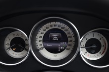 Mercedes-Benz CLS 250 CDI AMG Sport 1 Former Keeper + 12 Services - Thumb 19
