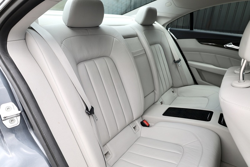 Mercedes-Benz CLS 250 CDI AMG Sport 1 Former Keeper + 12 Services Image 11