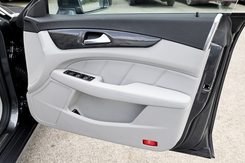 Mercedes-Benz CLS 250 CDI AMG Sport 1 Former Keeper + 12 Services Image 24