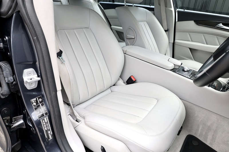 Mercedes-Benz CLS 250 CDI AMG Sport 1 Former Keeper + 12 Services Image 8
