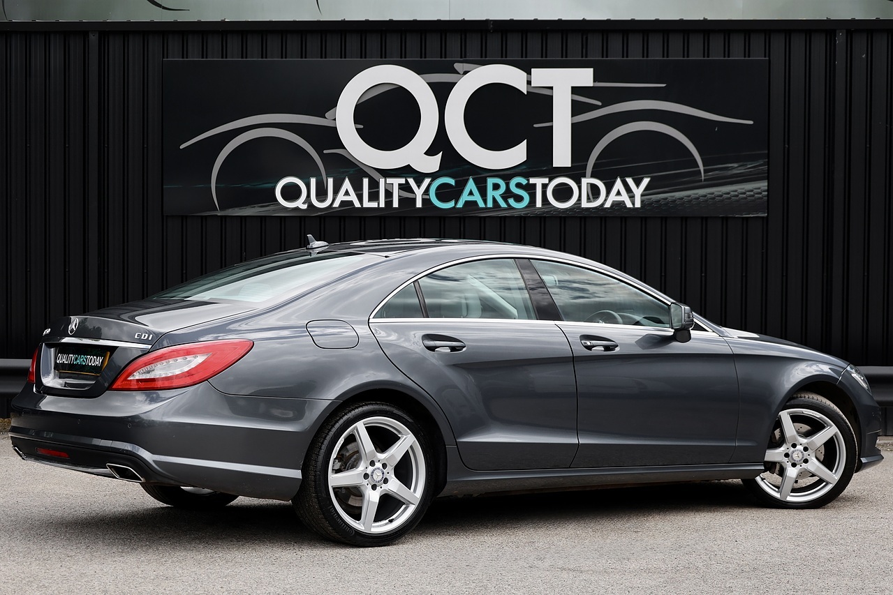 Mercedes-Benz CLS 250 CDI AMG Sport 1 Former Keeper + 12 Services - Large 10