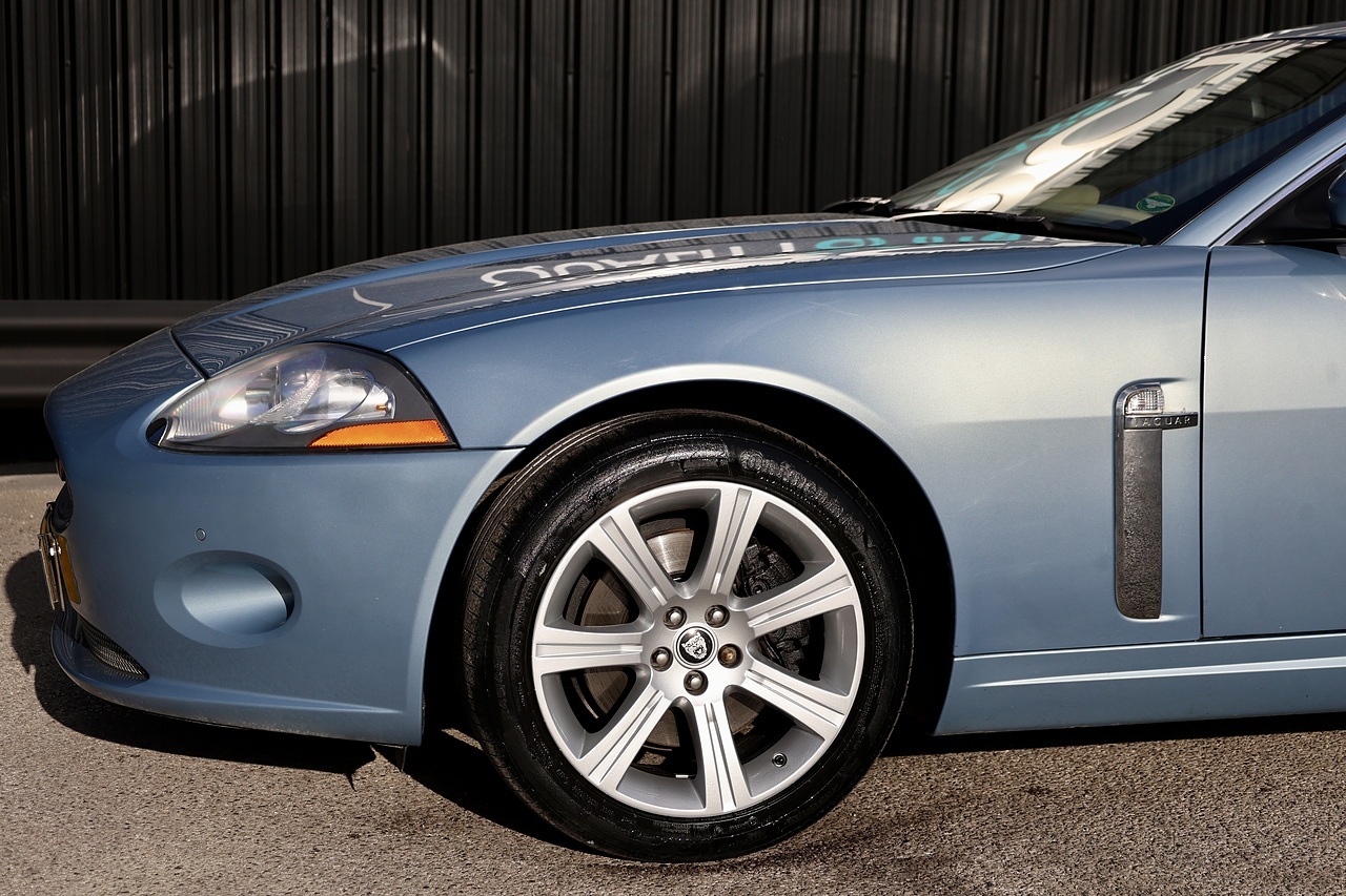 Jaguar XK 3 Former Keepers + Ex Enthusiast Club + Fully Documented History - Large 32