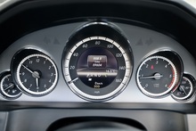 Mercedes-Benz E220 CDI AMG Sport Convertible 1 Former Keeper + Full Service History - Thumb 17
