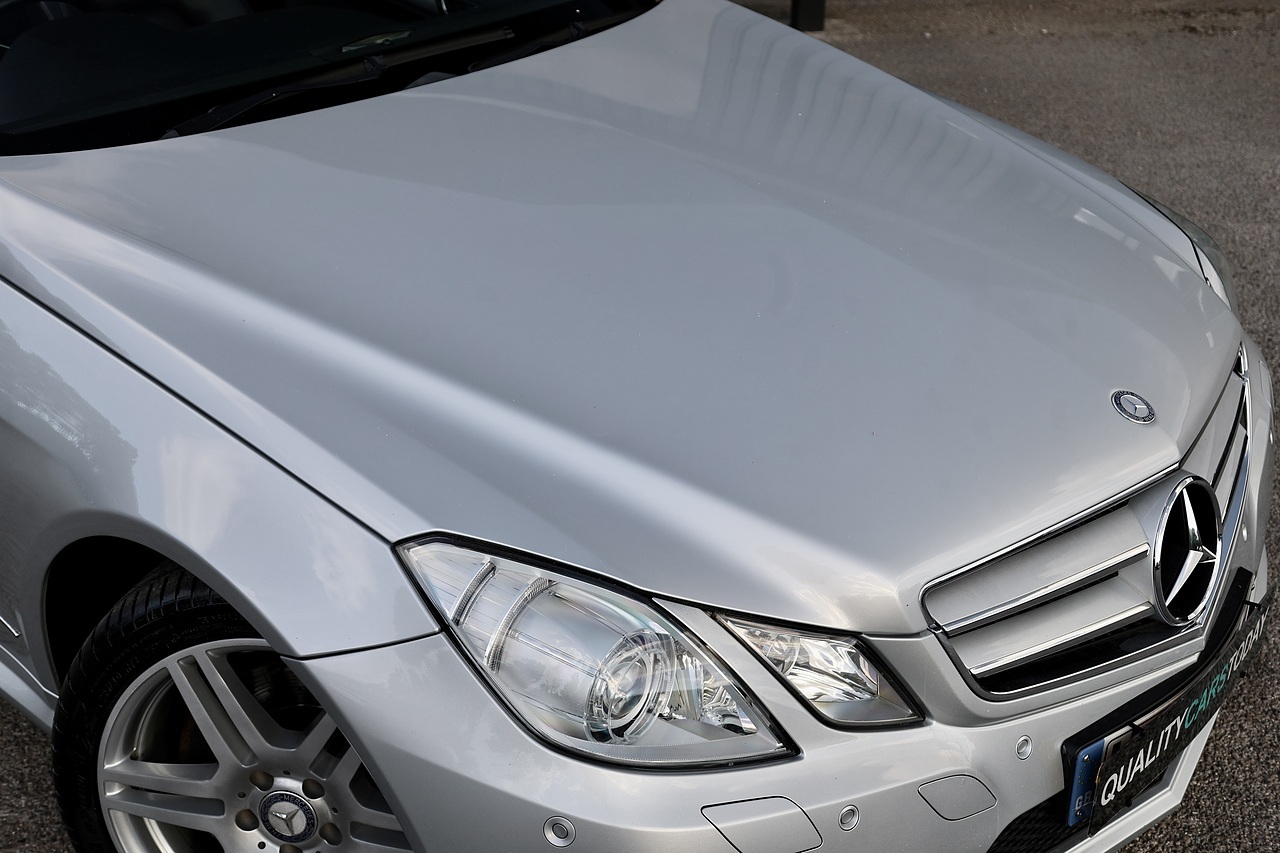 Mercedes-Benz E220 CDI AMG Sport Convertible 1 Former Keeper + Full Service History - Large 21