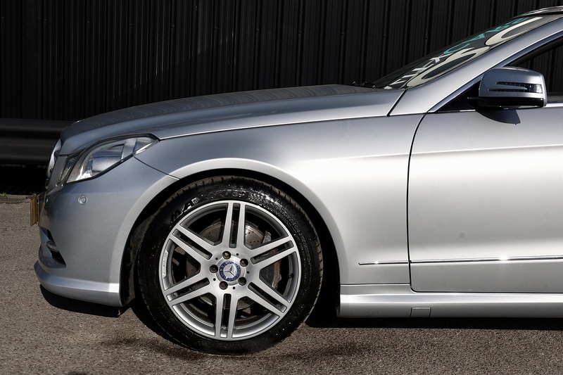 Mercedes-Benz E220 CDI AMG Sport Convertible 1 Former Keeper + Full Service History Image 27