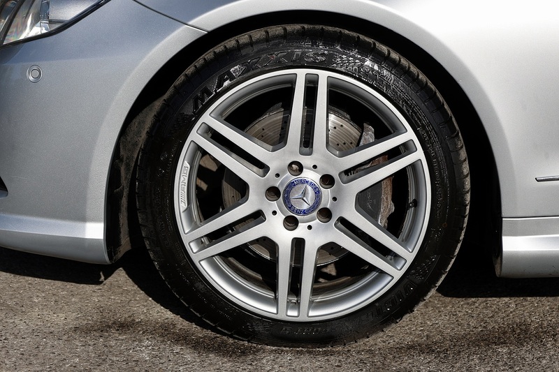 Mercedes-Benz E220 CDI AMG Sport Convertible 1 Former Keeper + Full Service History Image 38