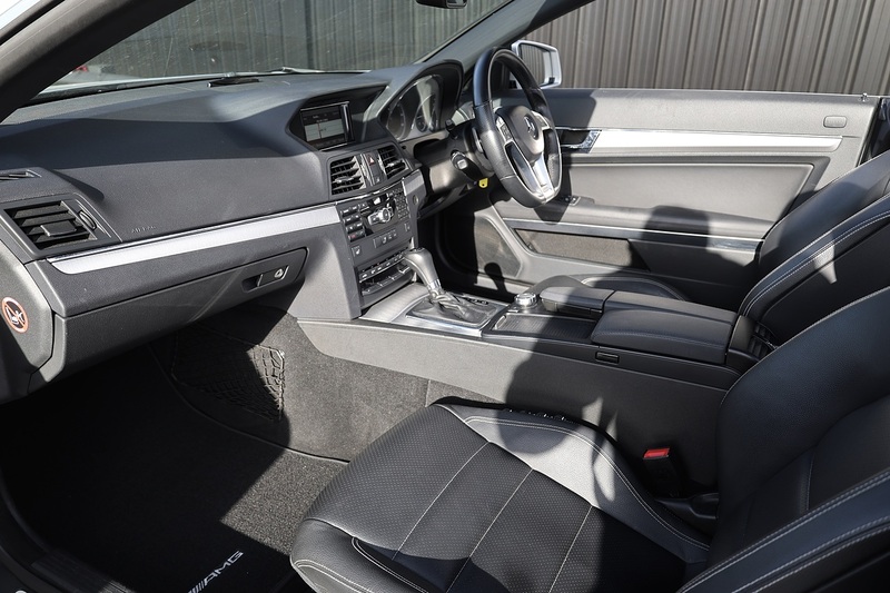 Mercedes-Benz E220 CDI AMG Sport Convertible 1 Former Keeper + Full Service History Image 2