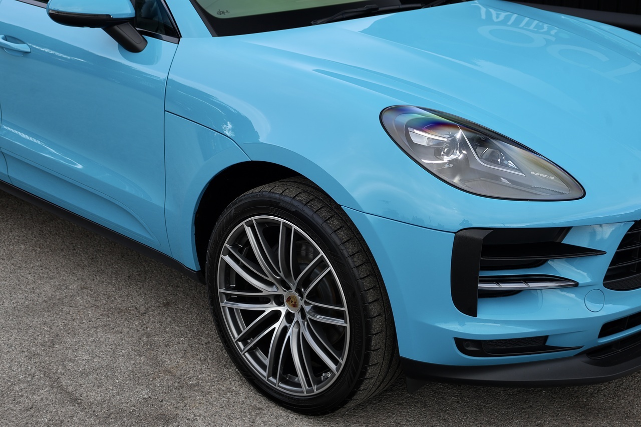 Porsche Macan £16,000 Cost Options + Pano Roof + PASM + BOSE - Large 18