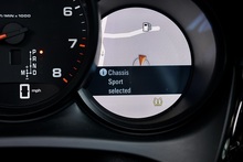 Porsche Macan £16,000 Cost Options + Pano Roof + PASM + BOSE - Thumb 26
