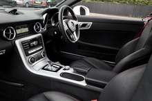 Mercedes-Benz SLK 200 AMG Sport SLK 200 AMG Sport 2.0 2dr Convertible Automatic Petrol - Thumb 5