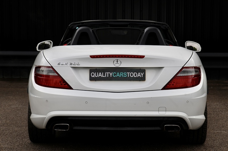 Mercedes-Benz SLK 200 AMG Sport SLK 200 AMG Sport 2.0 2dr Convertible Automatic Petrol Image 4
