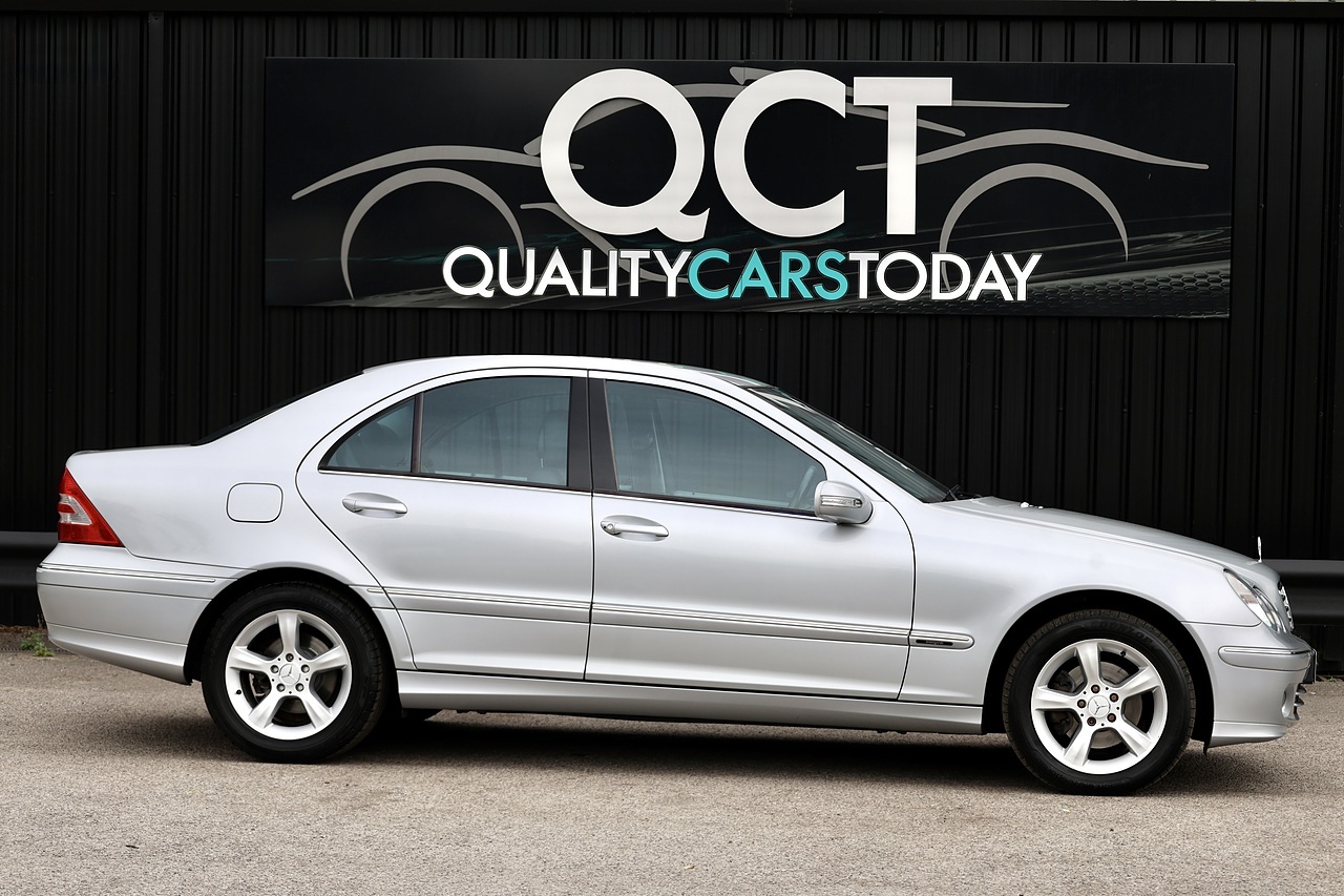 Mercedes-Benz C180 K Avantgarde SE Last Owner 2014 + Comprehensive History - Large 8