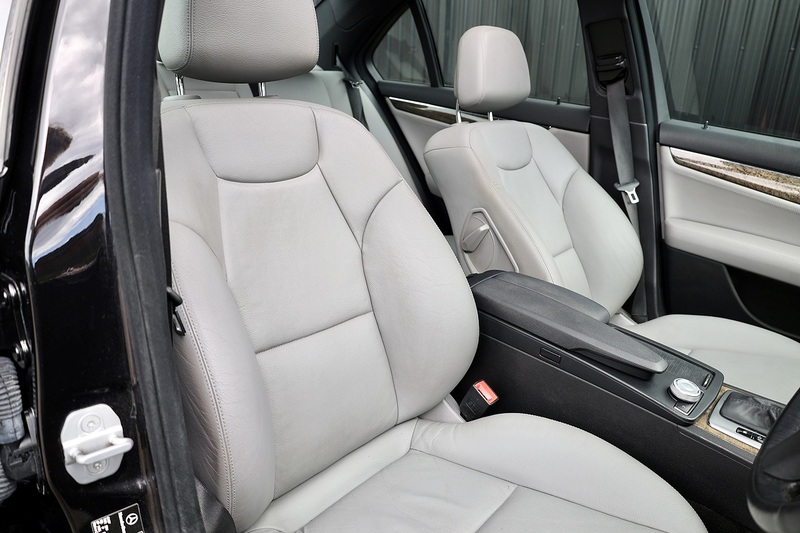 Mercedes-Benz C280 Sport £9k Cost Options + Pano Roof + Just Serviced by MB Dealer Image 22