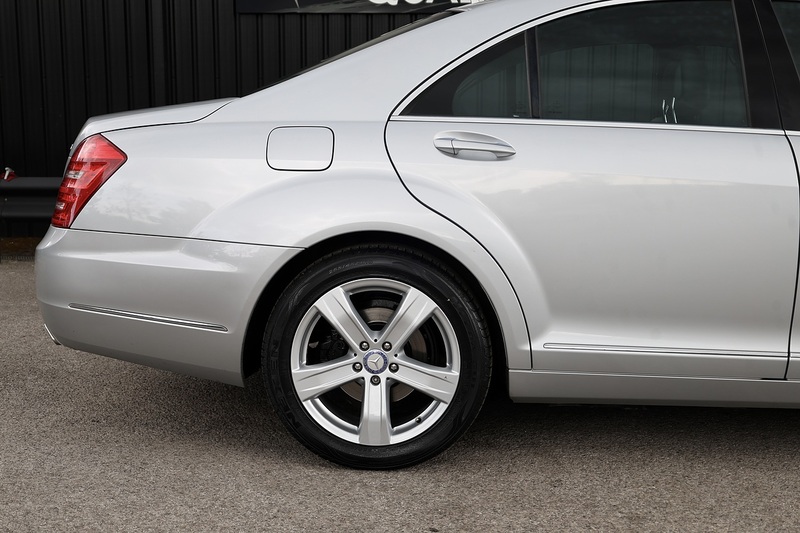 Mercedes-Benz S350 CDI BlueTEC 1 Private Owner + SWB + Gearbox Service by MB in May 2026 Image 21