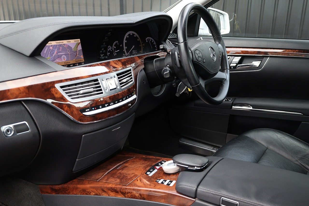 Mercedes-Benz S350 CDI BlueTEC 1 Private Owner + SWB + Gearbox Service by MB in May 2026 - Large 14