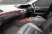Mercedes-Benz S350 CDI BlueTEC 1 Private Owner + SWB + Gearbox Service by MB in May 2026 - Thumb 2