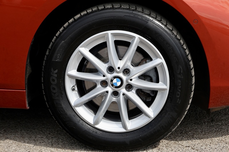 BMW 218i SE Active Tourer Full BMW Main Dealer History + Sat Nav Image 30