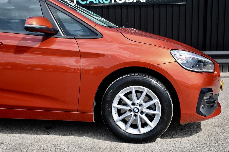 BMW 218i SE Active Tourer Full BMW Main Dealer History + Sat Nav Image 24