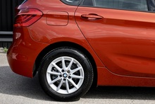 BMW 218i SE Active Tourer Full BMW Main Dealer History + Sat Nav - Thumb 23