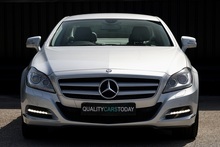 Mercedes-Benz CLS 350 Full Mercedes Main Dealer History - Thumb 3