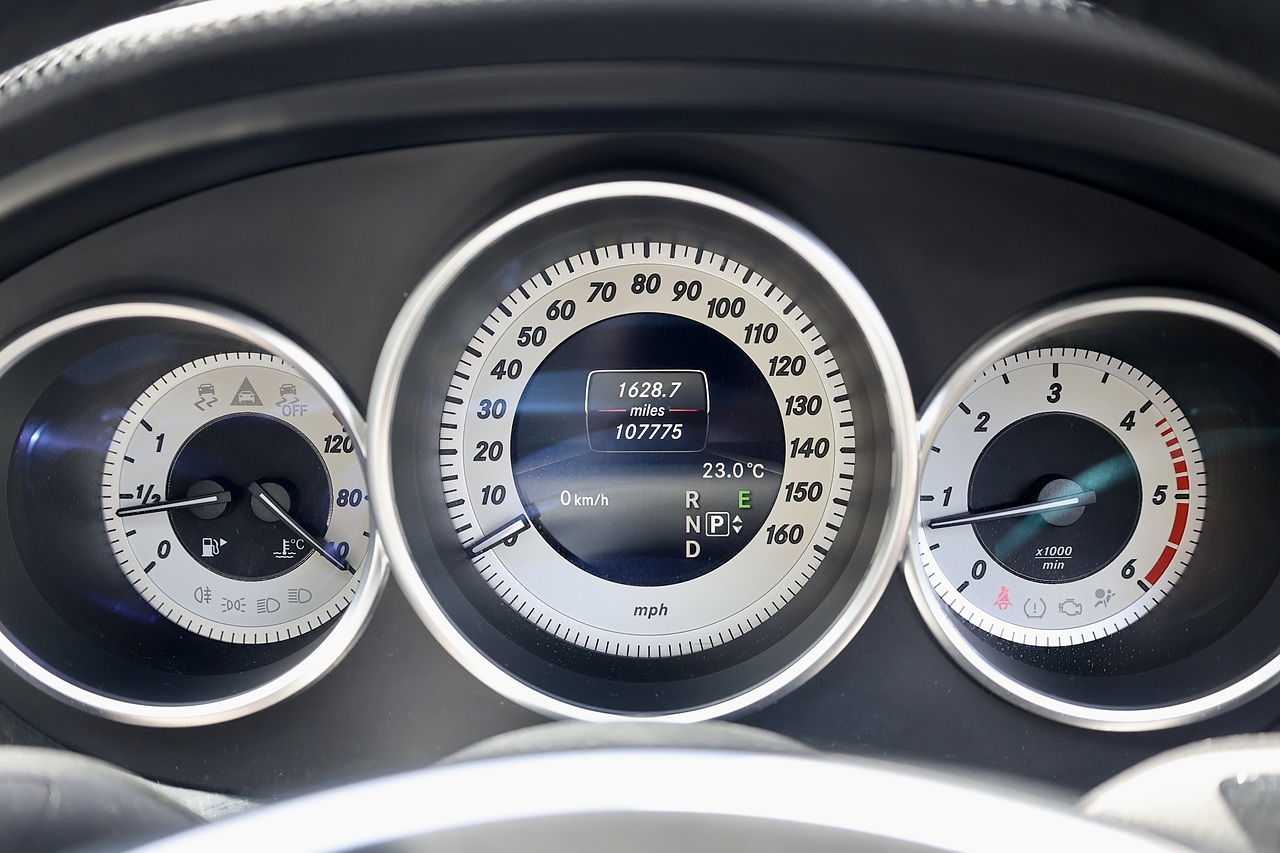 Mercedes-Benz CLS 350 Full Mercedes Main Dealer History - Large 18