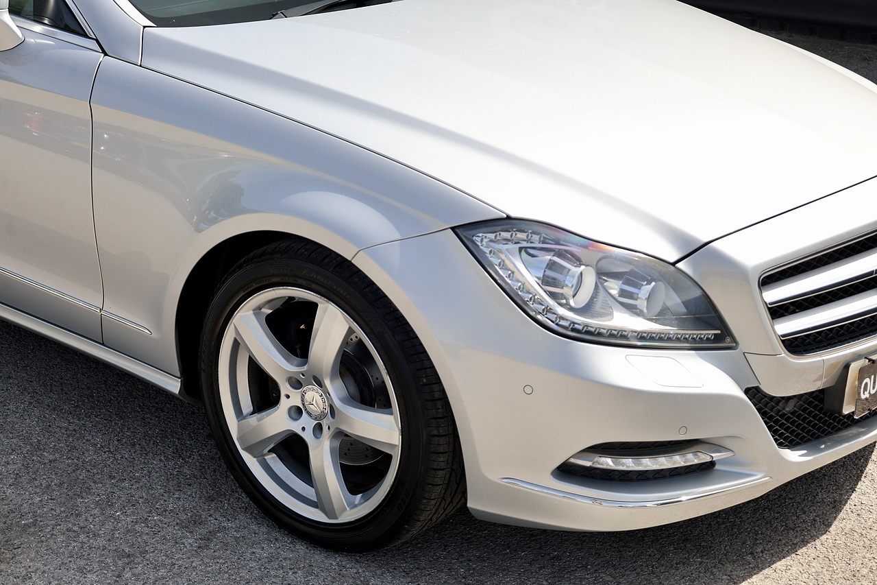 Mercedes-Benz CLS 350 Full Mercedes Main Dealer History - Large 24