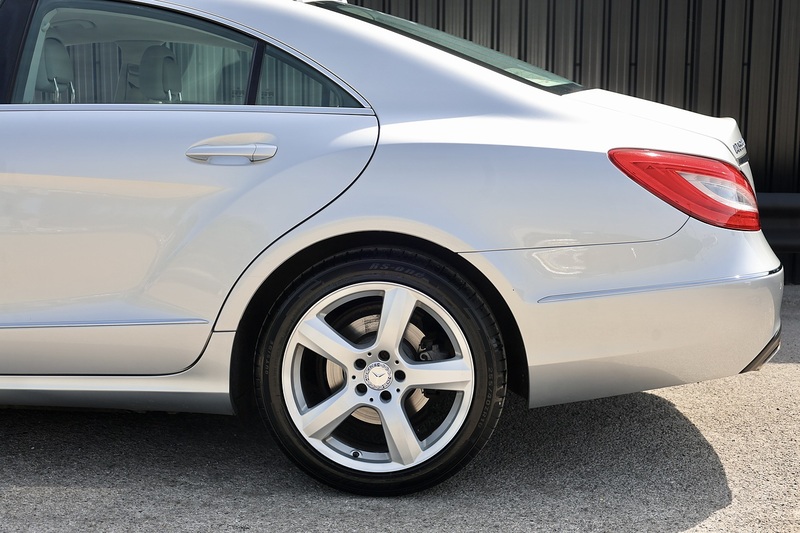 Mercedes-Benz CLS 350 Full Mercedes Main Dealer History Image 29