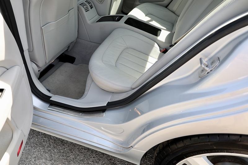 Mercedes-Benz CLS 350 Full Mercedes Main Dealer History Image 12
