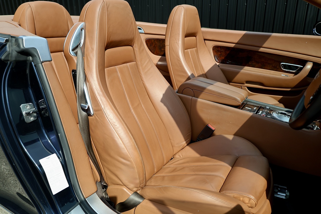Bentley Continental GTC W12 Rare Specification + Beautiful Condition - Large 15