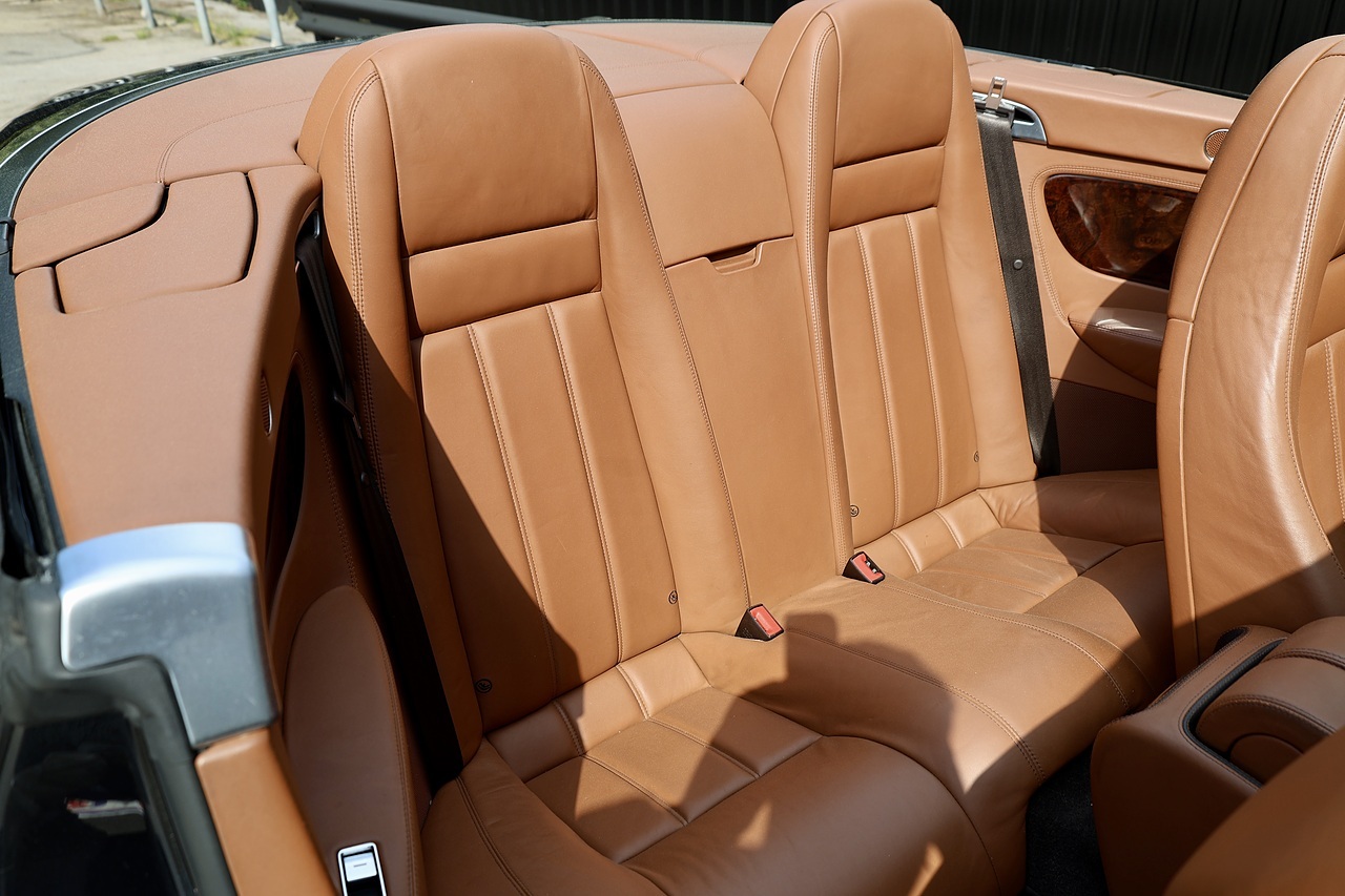Bentley Continental GTC W12 Rare Specification + Beautiful Condition - Large 16