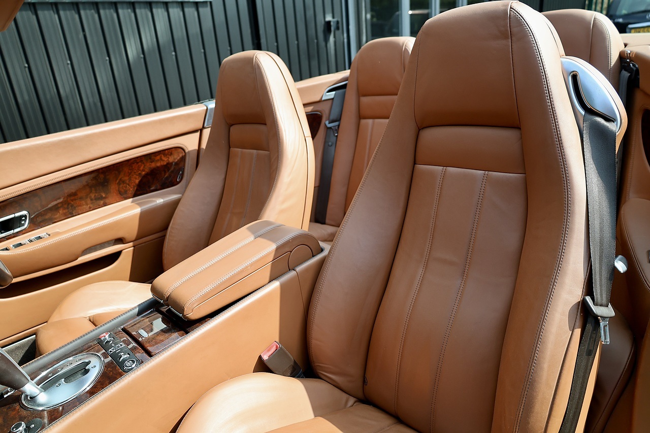 Bentley Continental GTC W12 Rare Specification + Beautiful Condition - Large 20
