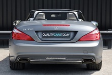 Mercedes-Benz SL 350 AMG Sports Pack 1 Owner + £13,500 Cost Options + Very Rare - Thumb 4