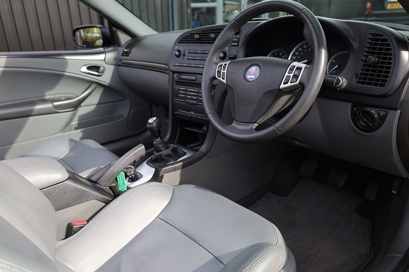 Saab 9-3 Vector Convertible 1 Former Keeper + Just Serviced by Saab Specialist Image 8