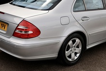 Mercedes-Benz E280 Avantgarde Rare Model + Just Serviced by MB Dealer + ULEZ - Thumb 21