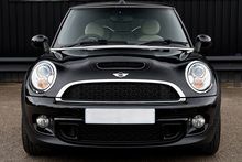 MINI Cooper S Convertiblw £4,500 Extras + CHILI Pack + Heated Leather + Harmon Kardon - Thumb 3