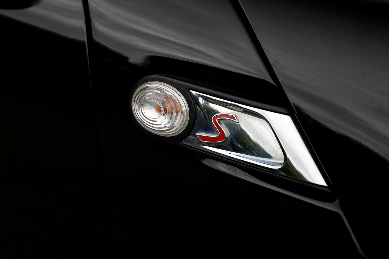 MINI Cooper S Convertiblw £4,500 Extras + CHILI Pack + Heated Leather + Harmon Kardon - Large 14