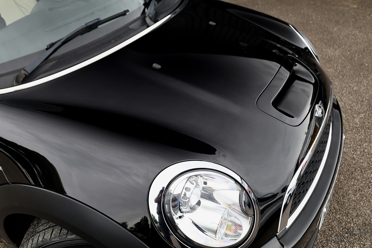 MINI Cooper S Convertiblw £4,500 Extras + CHILI Pack + Heated Leather + Harmon Kardon - Large 24