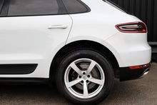 Porsche Macan 1 Lady Owner + Pano Roof + Reverse Camera - Thumb 28