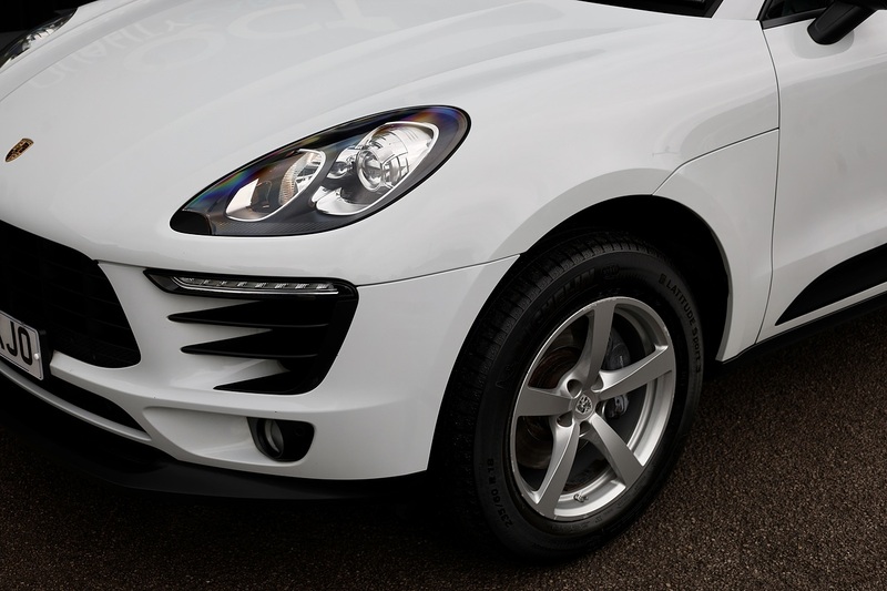 Porsche Macan 1 Lady Owner + Pano Roof + Reverse Camera Image 26