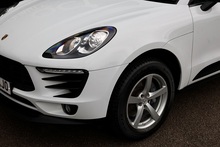 Porsche Macan 1 Lady Owner + Pano Roof + Reverse Camera - Thumb 26