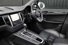 Porsche Macan 1 Lady Owner + Pano Roof + Reverse Camera - Thumb 7