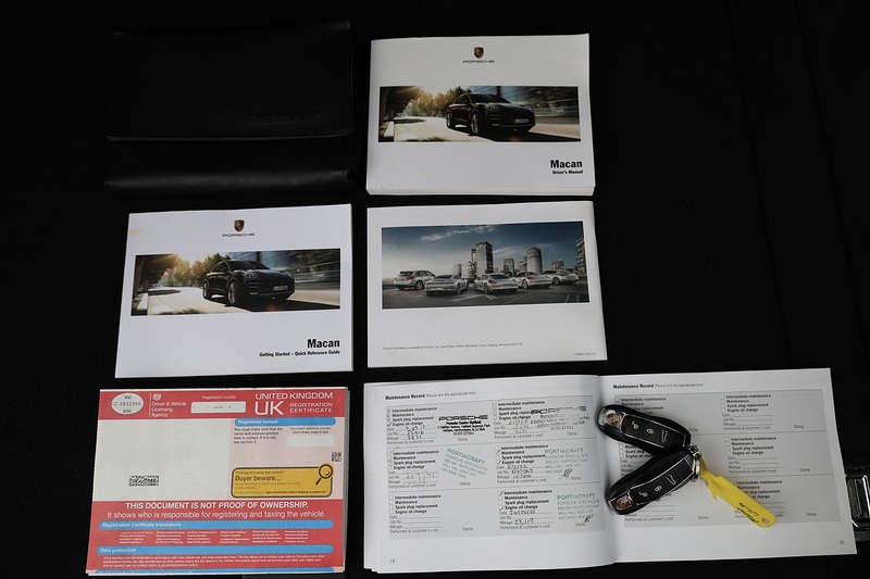 Porsche Macan 1 Lady Owner + Pano Roof + Reverse Camera Image 32