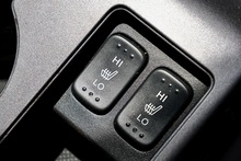 Honda CR-V EX 2 Former Keepers + 17 Services + Pano Roof - Thumb 13