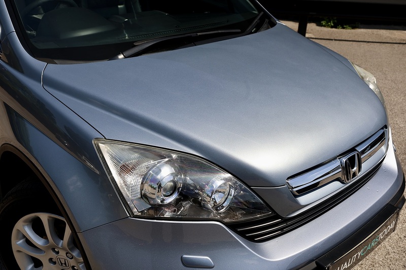 Honda CR-V EX 2 Former Keepers + 17 Services + Pano Roof Image 14