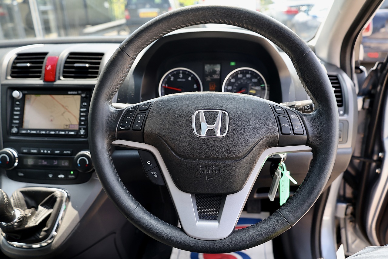 Honda CR-V EX 2 Former Keepers + 17 Services + Pano Roof - Large 16