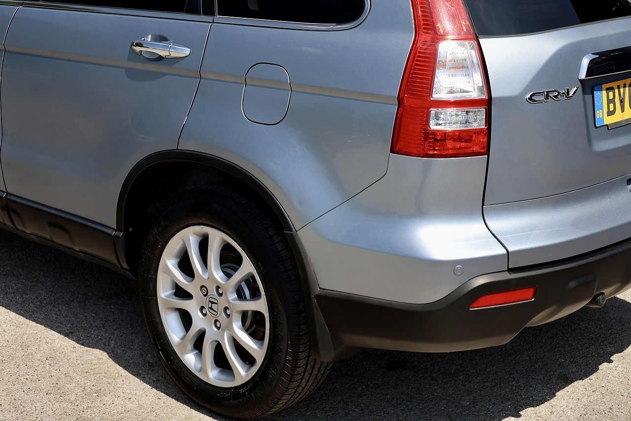 Honda CR-V EX 2 Former Keepers + 17 Services + Pano Roof - Large 32